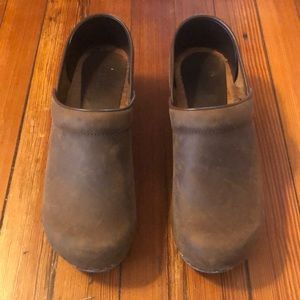 Sanita wood-soled leather clogs, brown, size 41/10